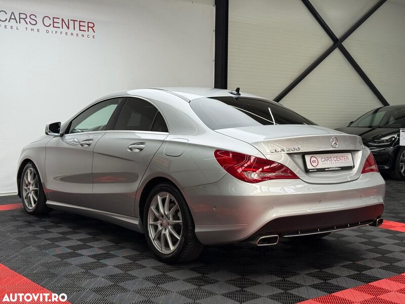 Mercedes-Benz CLA 200